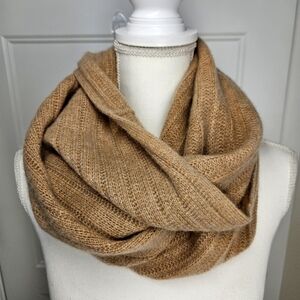 NWOT!!! Halogen 100% Cashmere Elegant Tan Knit Scarf